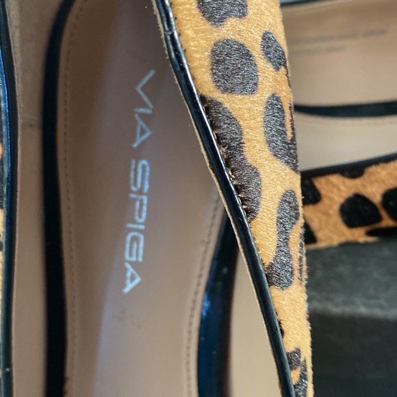Via Spiga Odessa Calf Leather Leopard Buckle Flats size 8 - Picture 5 of 10